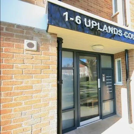 Rent this 3 bed apartment on 2 in 4, 6 Uplands Court
