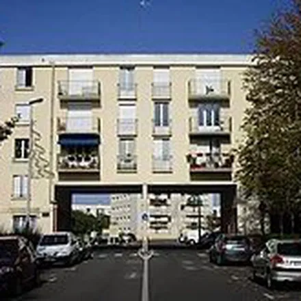 Rent this 3 bed apartment on 9001 Avenue de Montjoyeux in 37200 Tours, France