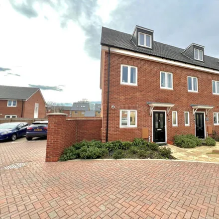 Buy this 3 bed townhouse on Sessions House in Waterfield Close, Peterborough