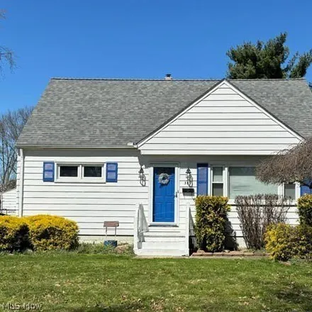 Buy this 3 bed house on 387 Notre Dame Avenue in Cuyahoga Falls, OH 44221