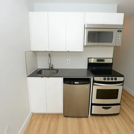 Rent this 1 bed apartment on 289 Niagara Street in Old Toronto, ON M6J 1E9