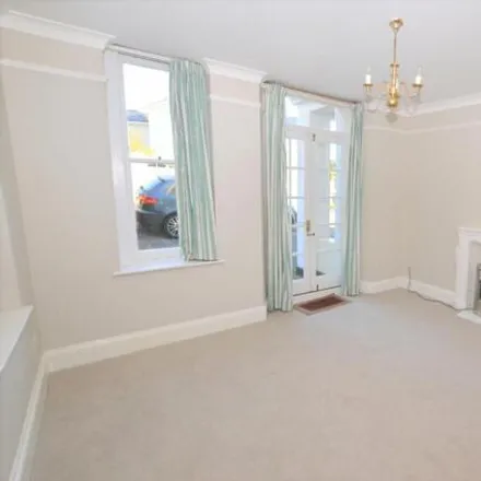 Image 5 - St. Matthew's Road, Torquay, TQ2 6HY, United Kingdom - Room for rent