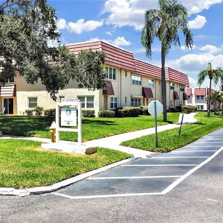 Buy this 2 bed condo on 100th Street North in Pinellas County, FL 33779