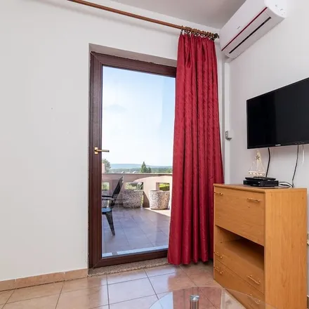 Rent this 1 bed apartment on 51521 Punat