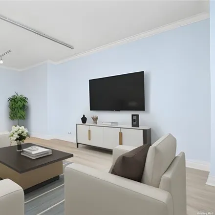 Image 3 - 61-15 97th Street, New York, NY 11374, USA - Apartment for sale