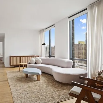 Image 1 - 15 West 116th Street, New York, NY 10026, USA - Condo for sale