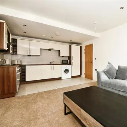 Image 3 - Bradbury Place, Bradbury Close, Chesterfield, S40 2FS, United Kingdom - Apartment for sale