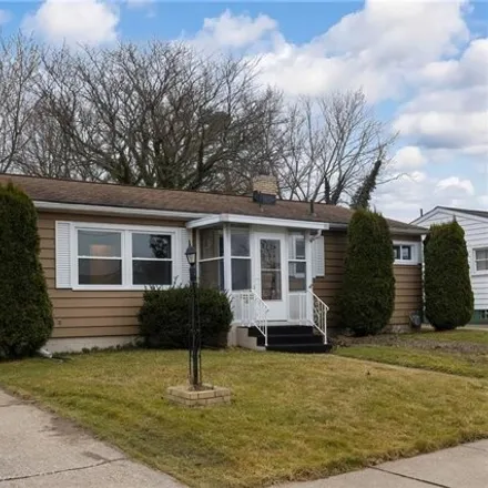 Buy this 3 bed house on 1561 West 43rd Street in Erie, PA 16509