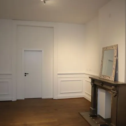 Rent this 2 bed apartment on Rue Jonfosse 12 in 4000 Liège, Belgium