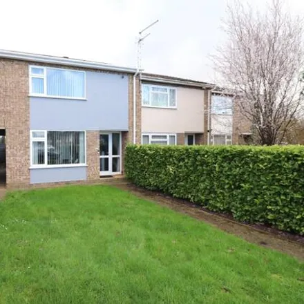 Buy this 2 bed townhouse on 94 Severn Road in Spalding, PE11 2JU