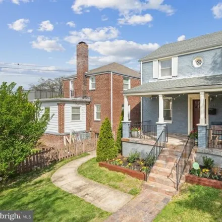 Image 2 - 1247 Underwood Street Northwest, Washington, DC 20012, USA - House for sale