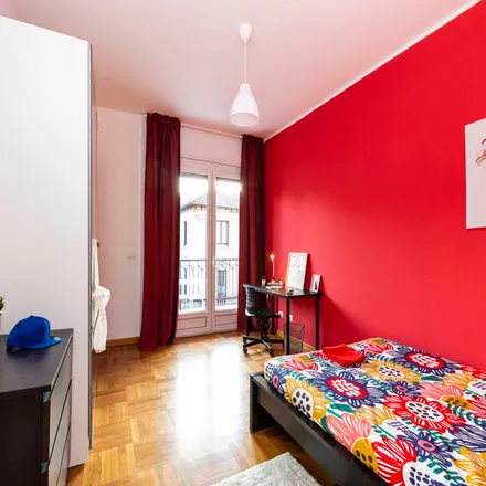 Image 5 - Via Comelico, 20135 Milan MI, Italy - Apartment for rent