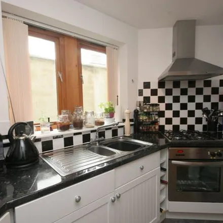 Rent this 2 bed apartment on Station Square in Harrogate, HG1 1TD