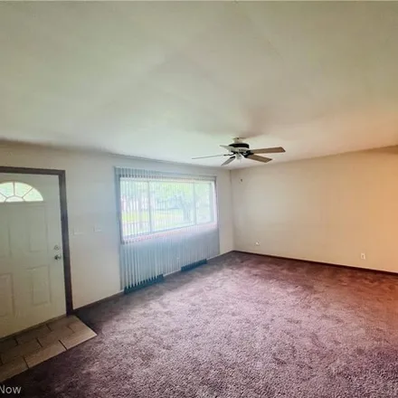 Image 4 - 1777 Lynn Mar Ave, Youngstown, Ohio, 44514 - House for sale