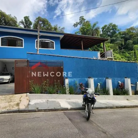 Buy this 2 bed house on Rua Fernando Spada in Capoavinha, Mairiporã - SP