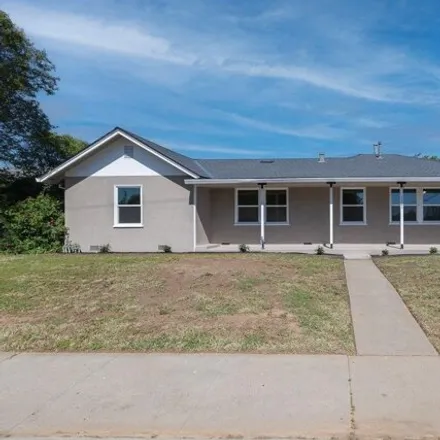 Buy this 3 bed house on 1515 Sampson Street in Marysville, CA 95901