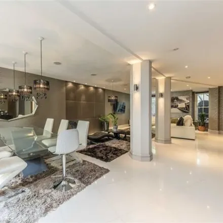 Image 1 - 227 Sussex Gardens, London, W2 2RL, United Kingdom - Apartment for rent