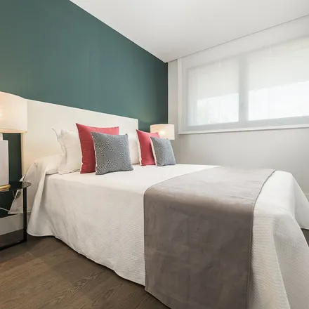 Rent this 3 bed apartment on Sevilla - Pza. Canalejas in Calle de Sevilla, 28014 Madrid