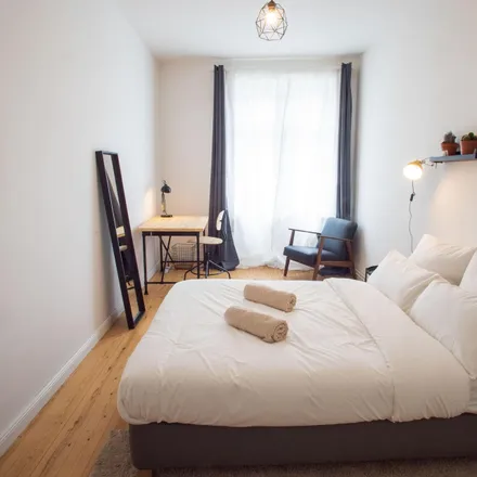Rent this 3 bed room on Braunschweiger Straße 63 in 12055 Berlin, Germany