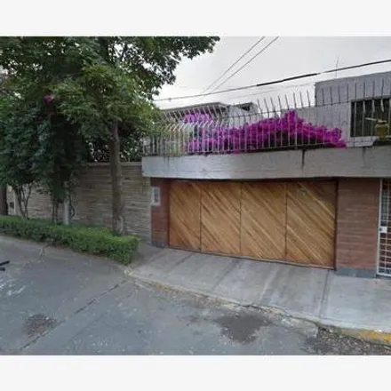 Buy this 4 bed house on Calle Cerro de Chapultepec in Unidad Habitacional Copilco, 04310 Santa Fe