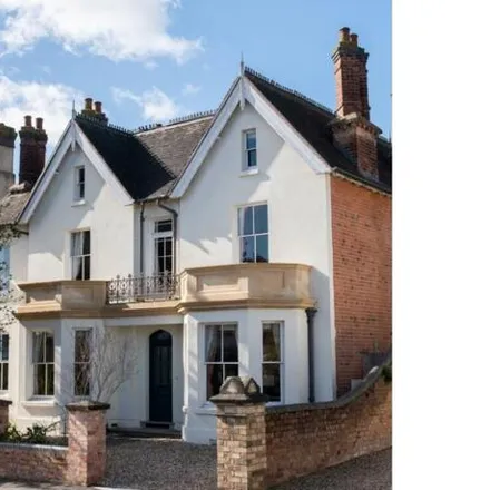 Buy this 6 bed house on Richmond Road in Malvern, WR14 1NE