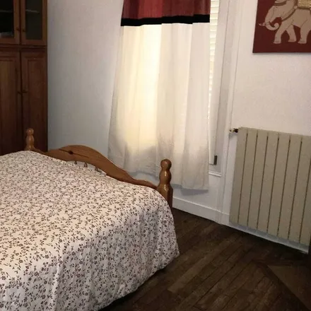 Rent this 3 bed apartment on 93800 Épinay-sur-Seine