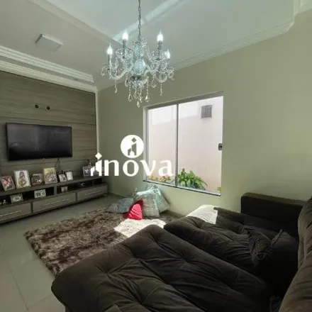 Buy this 4 bed house on Rua Campos Sales in Abadia, Uberaba - MG