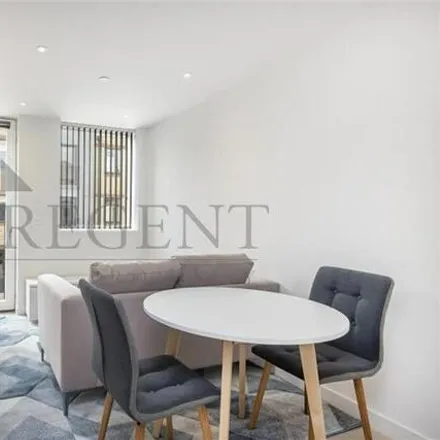 Image 1 - unnamed road, London, W6 0GY, United Kingdom - Loft for sale