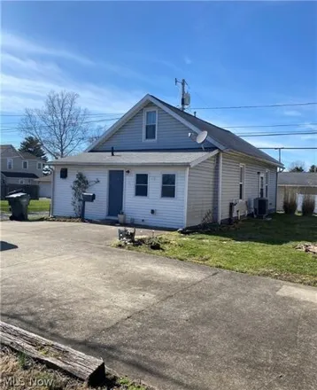 Buy this 3 bed house on 615 East Front Street in Dover, OH 44622