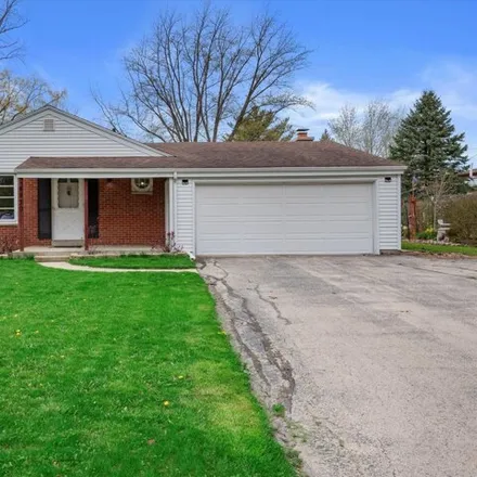 Buy this 3 bed house on 4940 Tanglewood Avenue in Caledonia, WI 53402