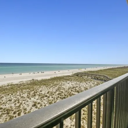 Buy this 2 bed condo on Sun Dunes in Gulf Boulevard, Navarre