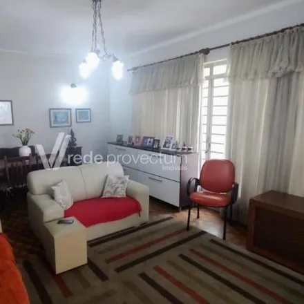 Buy this 3 bed house on Departamento de Sementes Mudas e Matrizes - CATI in Avenida Brasil, Guanabara
