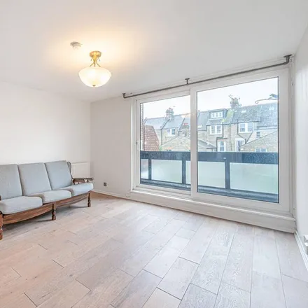 Rent this 3 bed apartment on James Stewart House in Dyne Road, London