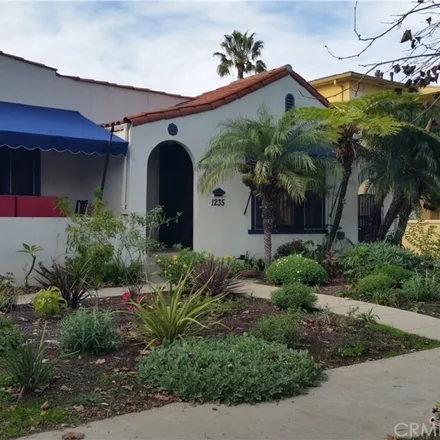 Buy this studio duplex on 1235 South Sycamore Avenue in Los Angeles, CA 90019