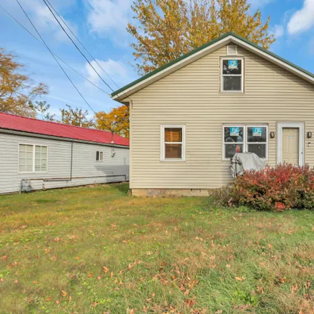 Buy this 3 bed house on 150 Elliott Avenue in Buckeye Lake, Union Township