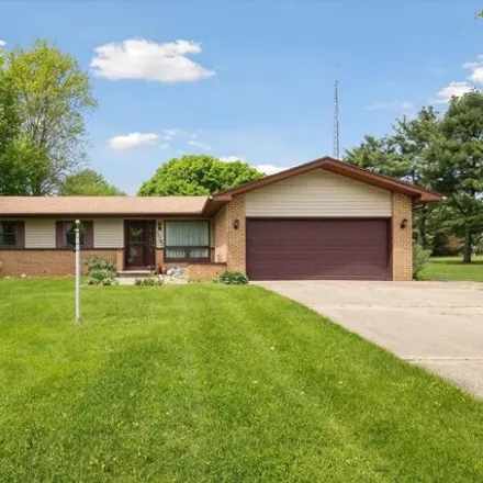 Buy this 3 bed house on 11167 Southbrook Drive in Emmett Charter Township, MI 49033