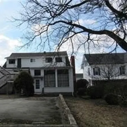 Image 3 - 200 North Edgewood Avenue, Somerset, PA 15501, USA - House for sale