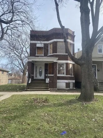 Buy this 7 bed house on 6723 South Wabash Avenue in Chicago, IL 60619