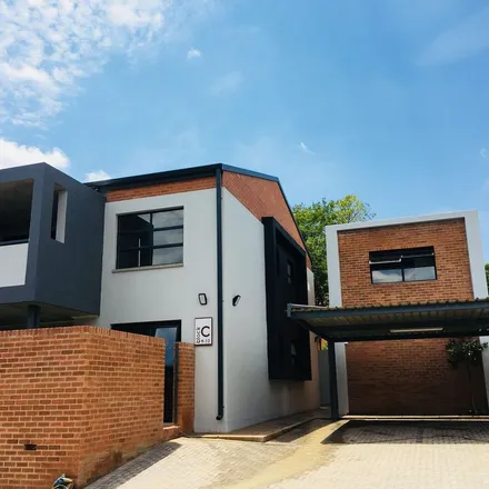 Image 1 - Laerskool Menlopark, Anderson Street, Menlo Park, Pretoria, 0081, South Africa - Apartment for rent