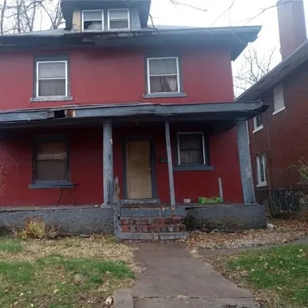 Buy this 4 bed house on 914 Prospect Boulevard in Kansas City, MO 64127