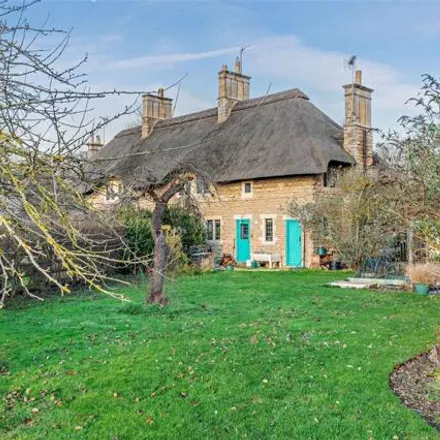 Image 3 - The Chequered Skipper, The Green, Peterborough, PE8 5LD, United Kingdom - House for sale