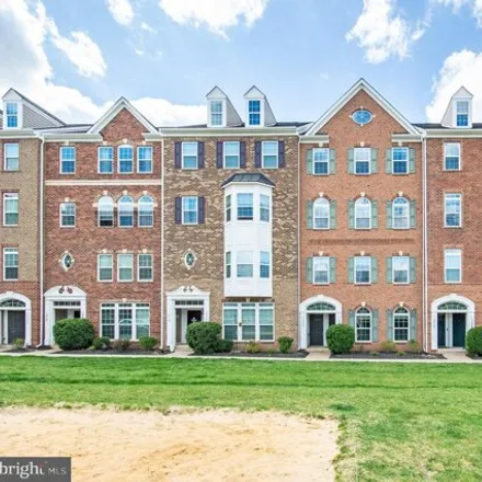 Buy this 3 bed condo on Earhart Circle in Sully Square, Fairfax County