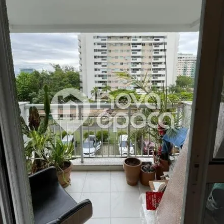 Image 2 - Bloco 02, Avenida Olof Palme 705, Camorim, Rio de Janeiro - RJ, 22783-110, Brazil - Apartment for sale
