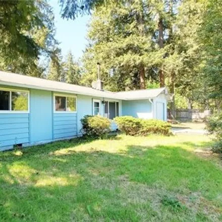 Buy this 3 bed house on 27204 208th Avenue Southeast in Maple Valley, WA 98038