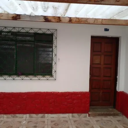 Rent this 2 bed house on Rua Doutor Cassio Mota in Vila das Mercês, São Paulo - SP