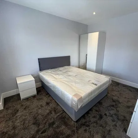Image 1 - Milford Gardens, South Stanmore, London, HA8 6EY, United Kingdom - Room for rent