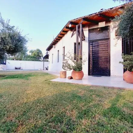 Buy this 3 bed house on unnamed road in Distrito Colonia Segovia, Argentina