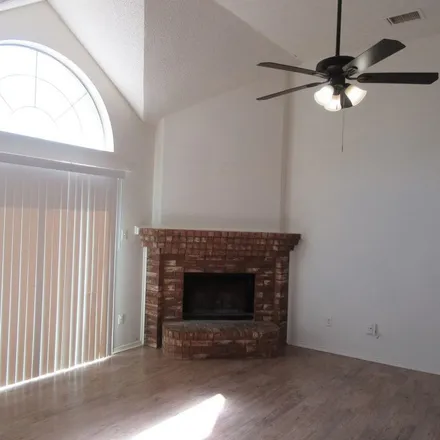 Rent this 3 bed apartment on 539 Stonewall Way in Mesquite, TX 75149