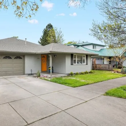Buy this 3 bed house on 1363 Evan Lane in Ashland, OR 97520