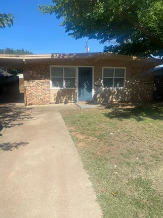 Rent this 3 bed house on 2822 66th Street in Lubbock, TX 79413